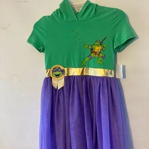 Costume dress